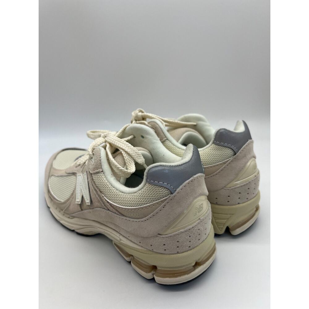 New Balance 2002R Calm Taupe M2002RCC Sneakers Size M6/ W7.5 - Picture 9 of 12